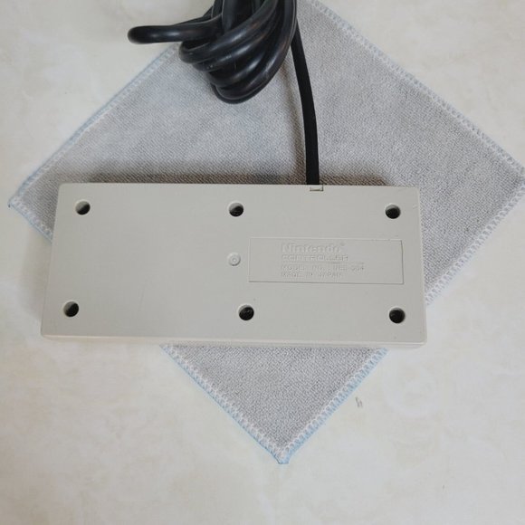 Official Nintendo NES-004 gamepad pad original gray system NES Controller NES004 - Picture 4 of 5